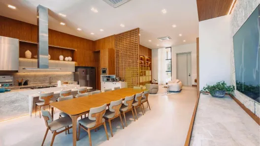 Casa de Condomínio com 4 Quartos à venda, 360m² no Jacuhy, Serra