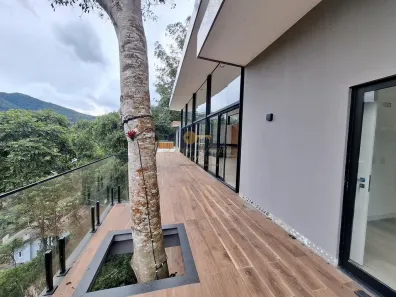 Casa de Condomínio com 5 Quartos à venda, 1500m² no Parque do Imbui, Teresópolis