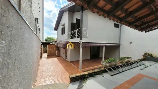 Sobrado com 4 Quartos à venda, 185m² no Vila Trujillo, Sorocaba