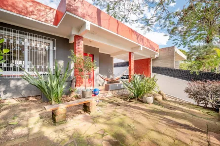 Casa com 3 Quartos à venda, 170m² no Tristeza, Porto Alegre