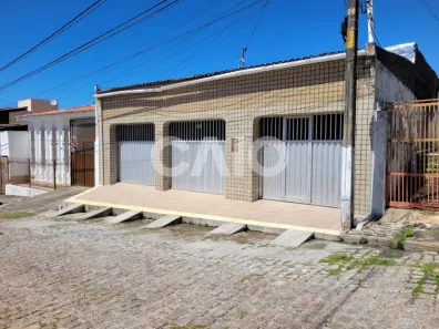 Casa com 3 Quartos à venda, 190m² no Capim Macio, Natal