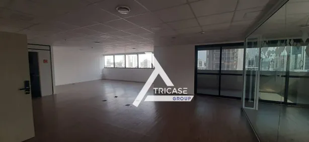 Sala Comercial para alugar, 122m² no Santo Amaro, São Paulo