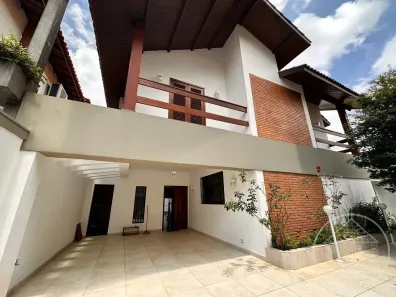 Sobrado com 4 Quartos à venda, 340m² no Jardim Campo Grande, São Paulo