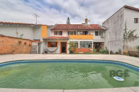 Casa com 5 Quartos à venda, 232m² no Jardim Isabel, Porto Alegre