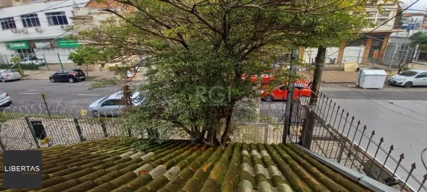 Sobrado com 4 Quartos à venda, 111m² no Floresta, Porto Alegre