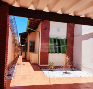 Casa com 2 Quartos à venda, 100m² no Jardim Gurilândia, Taubaté