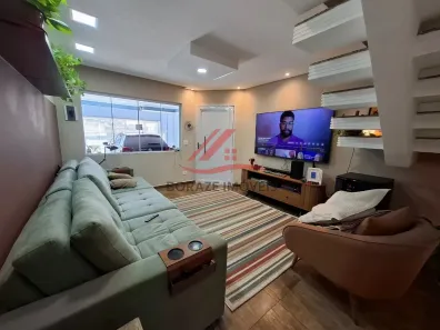 Sobrado com 3 Quartos à venda, 220m² no Parque São Vicente, Mauá