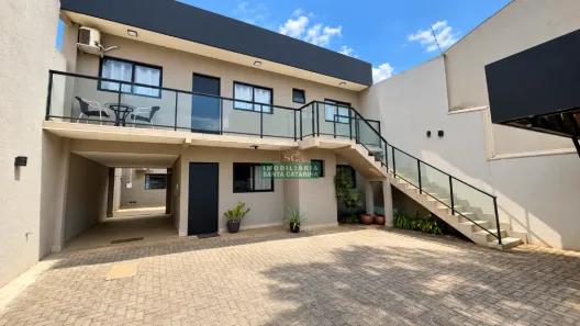 Apartamento com 3 Quartos para alugar, 65m² no Vila Marumby, Maringá