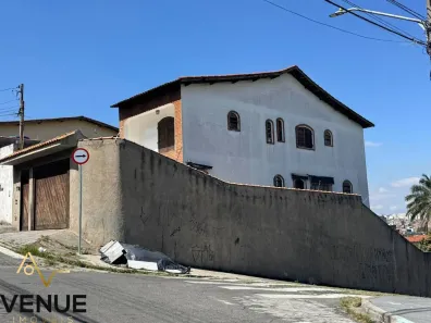 Sobrado com 3 Quartos à venda, 250m² no Parque Guarani, São Paulo