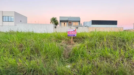 Lote/Terreno à venda, 300m² no Jardim América, Eunápolis