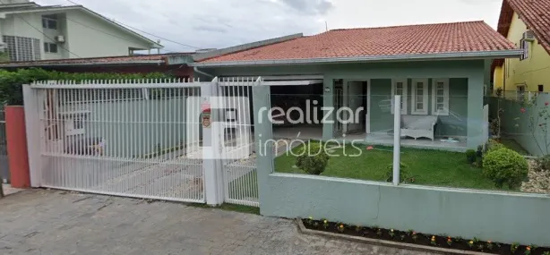 Casa com 3 Quartos para alugar, 170m² no Santa Mônica, Florianópolis