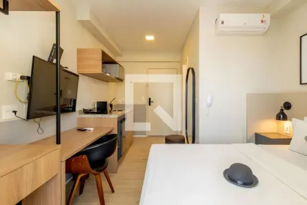 Kitnet com 1 Quarto à venda, 27m² no Jardim das Acácias, São Paulo