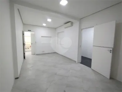 com 2 Quartos para venda ou aluguel, 120m² no Água Branca, São Paulo