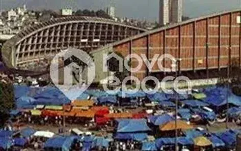 Prédio Comercial à venda, 1800m² no São Cristóvão, Rio de Janeiro