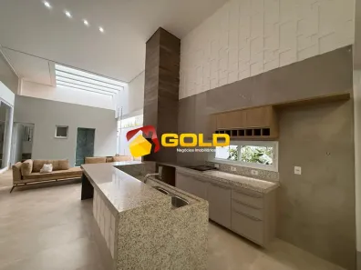 Casa de Condomínio com 3 Quartos para alugar, 230m² no Granja Marileusa, Uberlândia