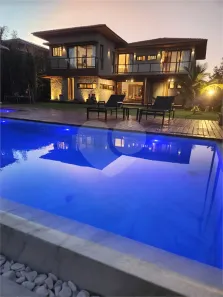 Casa de Condomínio com 5 Quartos à venda, 380m² no , Mata de São João