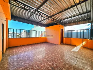 Casa com 2 Quartos à venda, 200m² no Bom Pastor, Divinópolis