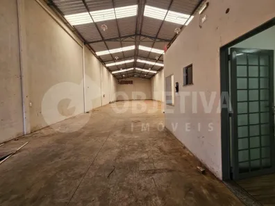 Galpão/Depósito/Armazém para alugar, 350m² no Tibery, Uberlândia