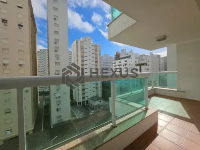 Apartamento com 3 Quartos para alugar, 145m² no Pitangueiras, Guarujá