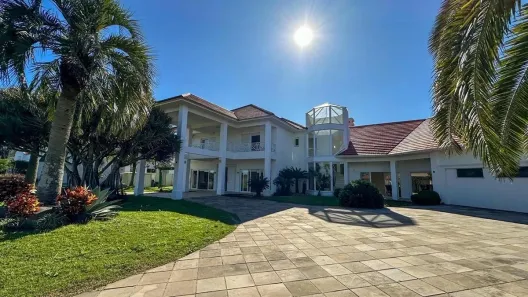Casa de Condomínio com 8 Quartos à venda, 718m² no Remanso, Xangri-lá