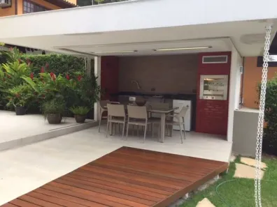 Casa de Condomínio com 3 Quartos à venda, 300m² no Engenho do Mato, Niterói