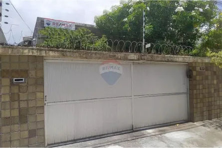 Casa com 7 Quartos à venda, 300m² no Madalena, Recife