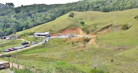 Lote/Terreno à venda, 16000m² no , Santo Amaro da Imperatriz