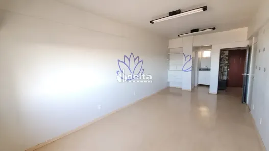 Ponto Comercial para alugar, 79m² no Centro, Uberlândia