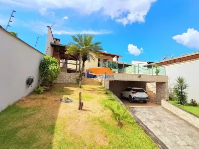 Casa com 3 Quartos à venda, 180m² no Vila Cloris, Belo Horizonte