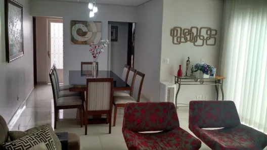 Casa com 3 Quartos à venda, 150m² no Marta Helena, Uberlândia