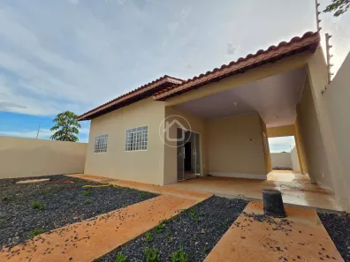 Casa com 2 Quartos à venda, 360m² no Petrópolis, Várzea Grande
