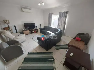 Casa com 4 Quartos à venda, 205m² no Jardim Fadel, Nova Odessa
