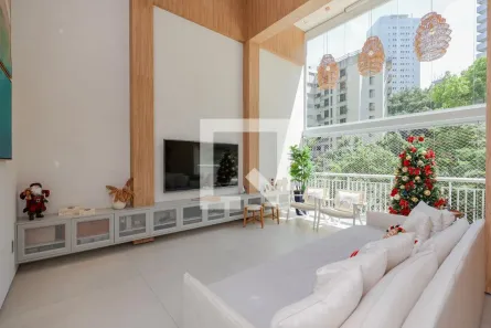 Apartamento com 3 Quartos à venda, 171m² no Vila Suzana, São Paulo