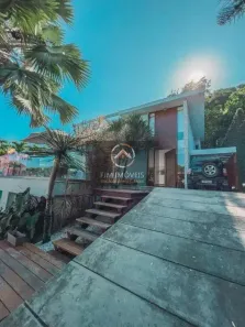Casa com 5 Quartos à venda, 817m² no Itacoatiara, Niterói