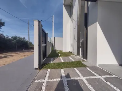 Casa com 3 Quartos à venda, 137m² no Rio Tavares, Florianópolis