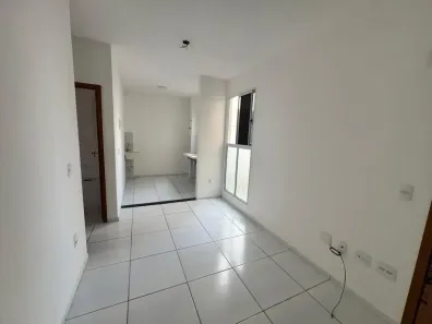 Apartamento com 2 Quartos à venda, 45m² no Paupina, Fortaleza