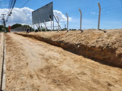 Lote/Terreno para alugar, 13241m² no Pires Facanha, Eusébio