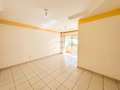Apartamento com 3 Quartos à venda, 90m² no Conjunto Habitacional Doutor Antônio Villela Silva, Araçatuba