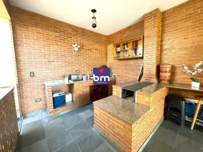 Sobrado com 3 Quartos à venda, 186m² no Parque Arariba, São Paulo