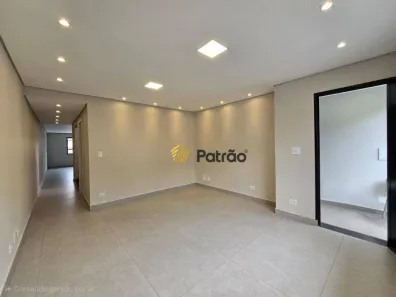Sobrado com 3 Quartos à venda, 226m² no Vila Scarpelli, Santo André