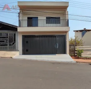 Casa com 3 Quartos à venda, 167m² no Jardim Bicão, São Carlos