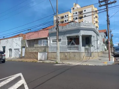 Casa com 2 Quartos à venda, 245m² no Vila Prado, São Carlos