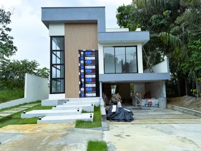 Casa de Condomínio com 4 Quartos à venda, 360m² no Ponta Negra, Manaus