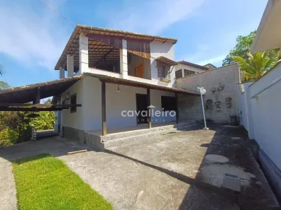 Casa com 2 Quartos à venda, 160m² no Araçatiba, Maricá