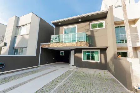 Sobrado com 3 Quartos à venda, 139m² no Cachoeira, Curitiba