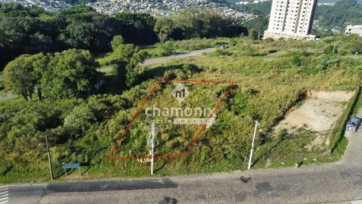Lote/Terreno à venda, 663m² no Nossa Senhora das Graças, Caxias do Sul