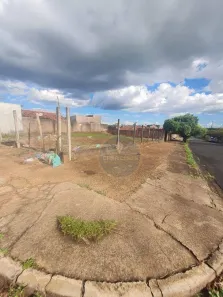 Lote/Terreno à venda, 373m² no Jardim Copacabana, Uberaba