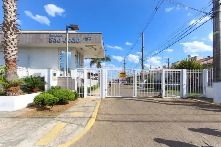 Casa com 2 Quartos à venda, 57m² no Olaria, Canoas