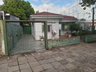 Casa com 3 Quartos à venda, 200m² no Cristal, Porto Alegre