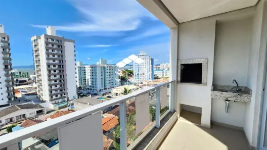 Apartamento com 2 Quartos à venda, 71m² no Barreiros, São José